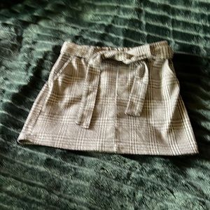 girls skirt